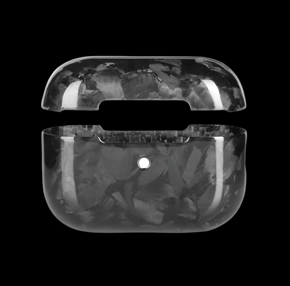 Gloss forged carbon fiber AirPods case